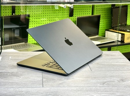 Macbook Air 15 A2941 2023 36